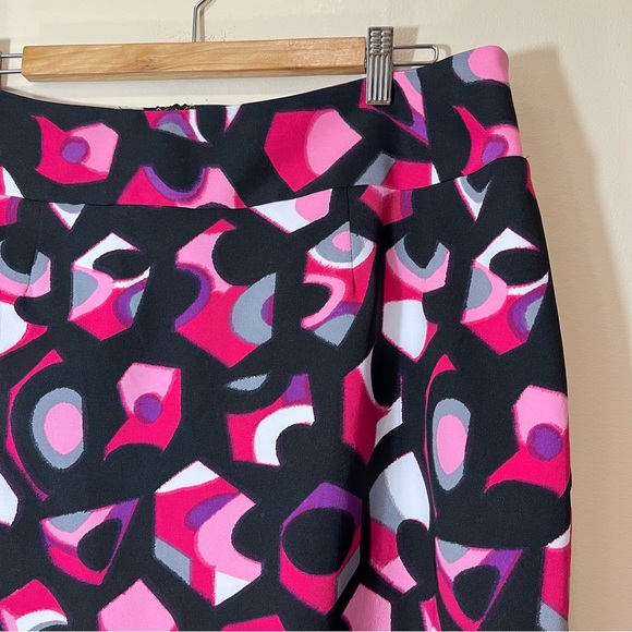 Cato Woman Pink Geometric Shapes Pencil Skirt - Picture 2 of 13